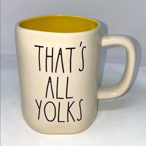 Rae Dunn "THAT'S ALL YOLKS" Mug‎